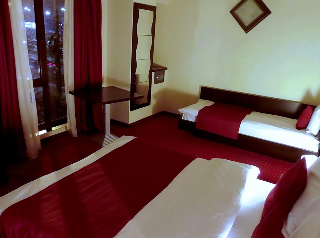 Hotel Angellis Timisoara Room photo